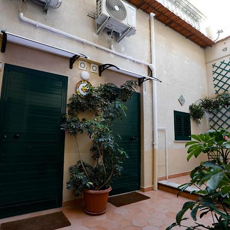Bella Sicilia Apartment Палермо Екстериор снимка